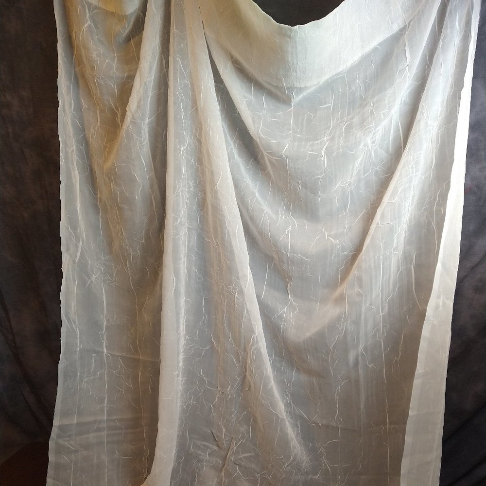 Pair Of White Krinkle Sheer Pannel